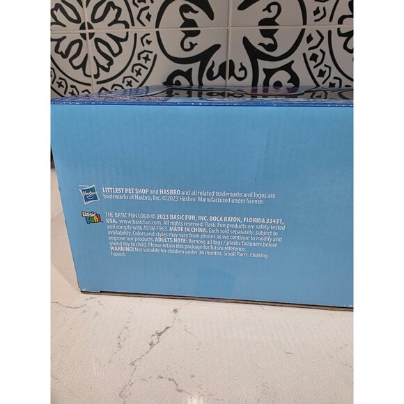 New Littlest Pet Shop, Pets Got Talent Play Set Gen 7 with Pets #67 & #66 - Picture 6 of 6